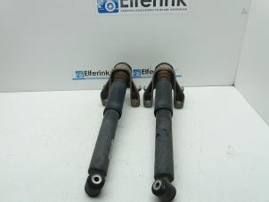 Gebruikte Schokbreker set Volvo V90 Cross Country (PZ) 2.0 D5 16V AWD Prijs € 135,00 Margeregeling aangeboden door Auto Demontage Elferink B.V.