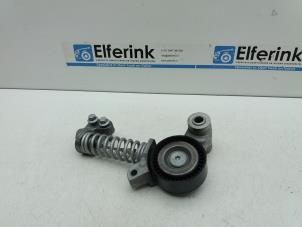 Gebruikte Spanner multiriem Volvo V90 Cross Country (PZ) 2.0 D5 16V AWD Prijs € 25,00 Margeregeling aangeboden door Auto Demontage Elferink B.V.