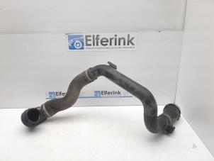 Gebruikte Intercooler Buis Opel Insignia 1.6 Turbo 16V Ecotec Prijs € 50,00 Margeregeling aangeboden door Auto Demontage Elferink B.V.