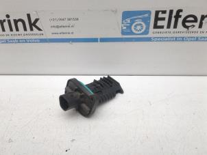 Gebruikte Luchtmassameter Opel Agila (B) 1.2 16V Prijs € 25,00 Margeregeling aangeboden door Auto Demontage Elferink B.V.
