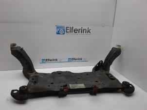 Gebruikte Subframe Volvo V40 Cross Country (MZ) 1.5 T3 16V Geartronic Prijs € 500,00 Margeregeling aangeboden door Auto Demontage Elferink B.V.
