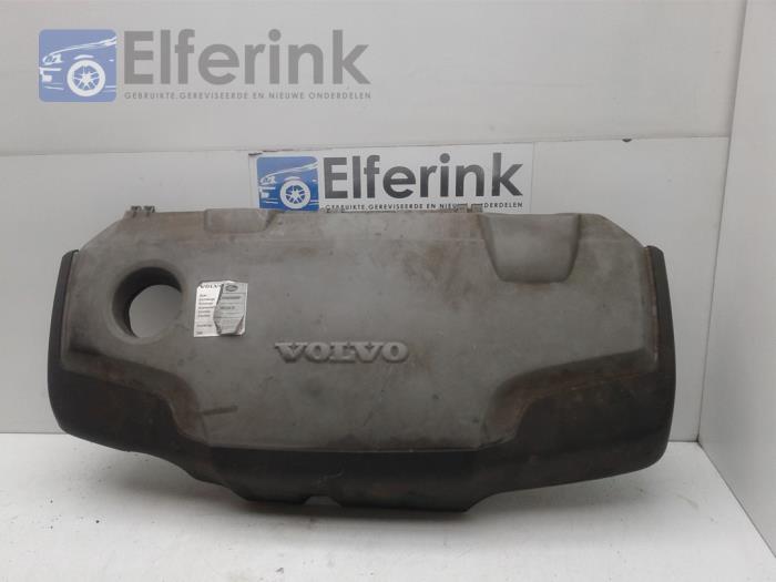 Engine protection panel Volvo S60