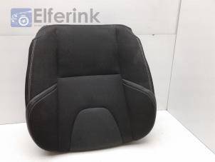 Gebruikte Zitting stoel links Volvo V40 (MV) 1.6 D2 Prijs € 50,00 Margeregeling aangeboden door Auto Demontage Elferink B.V.