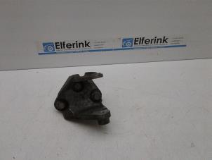 Gebruikte Motorrubber Saab 9-5 (YS3G) 2.0 T XWD Biopower 16V Prijs € 50,00 Margeregeling aangeboden door Auto Demontage Elferink B.V.