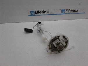 Gebruikte Tankvlotter Saab 9-5 (YS3G) 2.0 T XWD Biopower 16V Prijs € 25,00 Margeregeling aangeboden door Auto Demontage Elferink B.V.