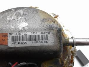 Gebruikte Tank element Pomp Volvo V50 (MW) 2.4i 20V Prijs € 75,00 Margeregeling aangeboden door Auto Demontage Elferink B.V.