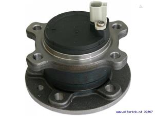 Nieuwe Wiellager achter Volvo V70 Prijs € 121,00 Inclusief btw aangeboden door Auto Demontage Elferink B.V.