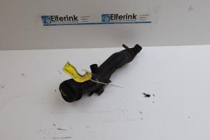 Gebruikte Oliedop Volvo S40 (MS) 2.0 D 16V Prijs € 25,00 Margeregeling aangeboden door Auto Demontage Elferink B.V.