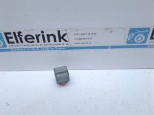 Gebruikte Relais Saab 9000 CS 2.0i 16V CS,CSE Prijs € 25,00 Margeregeling aangeboden door Auto Demontage Elferink B.V.
