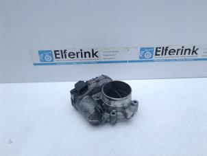 Gebruikte Gasklephuis Volvo XC90 I 2.4 D5 20V Prijs € 50,00 Margeregeling aangeboden door Auto Demontage Elferink B.V.