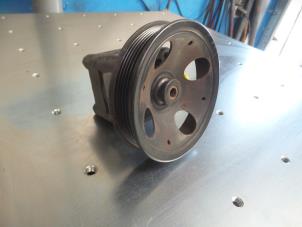 Gebruikte Pomp Servo Volvo S70 2.5 10V Prijs € 75,00 Margeregeling aangeboden door Auto Demontage Elferink B.V.