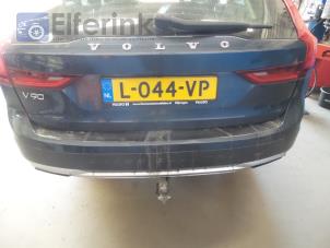 Gebruikte Bumper achter Volvo V90 Cross Country (PZ) 2.0 D4 16V AWD Prijs € 350,00 Margeregeling aangeboden door Auto Demontage Elferink B.V.