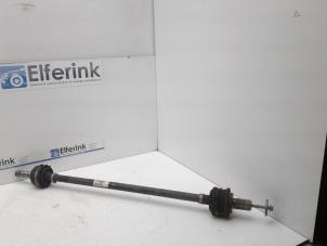 Gebruikte Steekas links-achter Volvo V90 Cross Country (PZ) 2.0 D4 16V AWD Prijs € 125,00 Margeregeling aangeboden door Auto Demontage Elferink B.V.