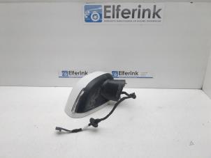Gebruikte Buitenspiegel rechts Volvo V90 Cross Country (PZ) 2.0 T5 16V AWD Prijs € 250,00 Margeregeling aangeboden door Auto Demontage Elferink B.V.