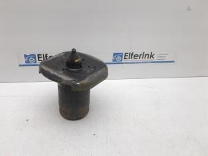 Gebruikte Bladveer achter Volvo XC70 (BZ) 2.4 D4 20V AWD Prijs € 25,00 Margeregeling aangeboden door Auto Demontage Elferink B.V.