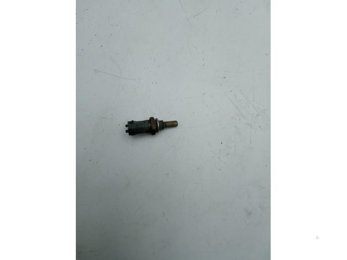 Gebruikte Temperatuursensor Motor Saab 9-3 I (YS3D) 2.2 TiD 16V Prijs € 25,00 Margeregeling aangeboden door Auto Demontage Elferink B.V.