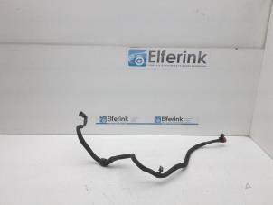 Gebruikte Slang (diversen) Volvo V60 I (FW/GW) 2.4 D6 20V Plug-in Hybrid AWD Prijs € 25,00 Margeregeling aangeboden door Auto Demontage Elferink B.V.