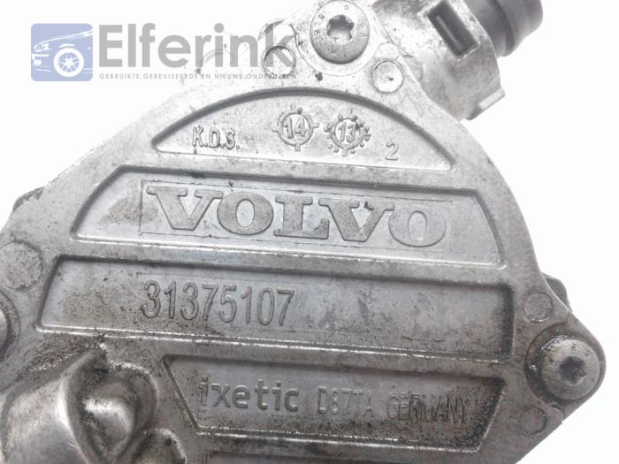 Videpomp (Diesel) van een Volvo V60 I (FW/GW) 2.4 D6 20V Plug-in Hybrid AWD 2015