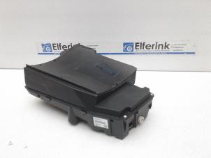 Gebruikte Head-up display Volvo XC90 II 2.0 T8 16V Twin Engine AWD Prijs € 200,00 Margeregeling aangeboden door Auto Demontage Elferink B.V.