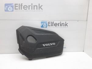 Gebruikte Afdekplaat motor Volvo V60 I (FW/GW) 1.6 T3 16V Prijs € 40,00 Margeregeling aangeboden door Auto Demontage Elferink B.V.