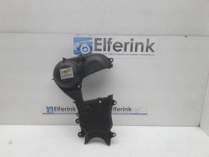 Gebruikte Distributiedeksel Volvo V60 I (FW/GW) 1.6 T3 16V Prijs € 25,00 Margeregeling aangeboden door Auto Demontage Elferink B.V.