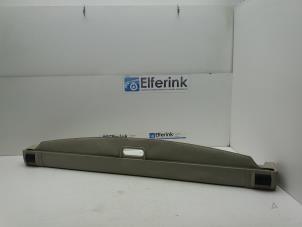 Gebruikte Bagageruimte Dekzeil Saab 9-3 Sport Estate (YS3F) 1.9 TiD Prijs € 75,00 Margeregeling aangeboden door Auto Demontage Elferink B.V.