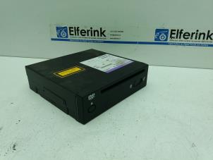 Gebruikte Navigatie computer Volvo XC70 (BZ) 2.4 D5 20V AWD Prijs € 90,00 Margeregeling aangeboden door Auto Demontage Elferink B.V.