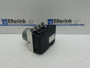 Gebruikte ABS Pomp Lynk &amp; Co 01 1.5 PHEV Prijs € 175,00 Margeregeling aangeboden door Auto Demontage Elferink B.V.