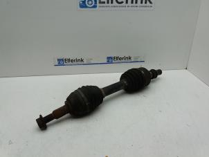 Gebruikte Aandrijfas rechts-voor Saab 9-3 II Sport Sedan (YS3F) 1.8t 16V Prijs € 50,00 Margeregeling aangeboden door Auto Demontage Elferink B.V.