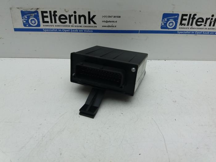 Gebruikte Computer cabriokap Saab 9-3 I (YS3D) 2.0 S Turbo 16V Prijs € 100,00 Margeregeling aangeboden door Auto Demontage Elferink B.V.