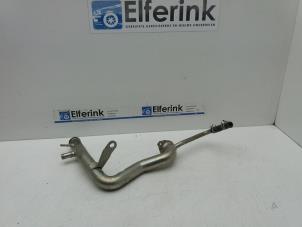 Gebruikte Waterpijp Volvo V90 Cross Country (PZ) 2.0 T5 16V AWD Prijs € 25,00 Margeregeling aangeboden door Auto Demontage Elferink B.V.