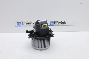 Gebruikte Blower Opel Grandland (X) 1.2 Turbo 12V Prijs € 75,00 Margeregeling aangeboden door Auto Demontage Elferink B.V.