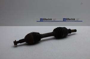 Gebruikte Aandrijfas rechts-voor Saab 9-3 II Sport Sedan (YS3F) 1.8t 16V Prijs € 50,00 Margeregeling aangeboden door Auto Demontage Elferink B.V.