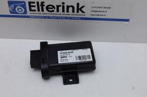 Gebruikte Module Verlichting Volvo XC60 I (DZ) 2.4 D5 20V 205 AWD Prijs € 50,00 Margeregeling aangeboden door Auto Demontage Elferink B.V.