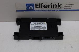 Gebruikte Module Telefoon Volvo XC60 I (DZ) 2.4 D5 20V 205 AWD Prijs € 50,00 Margeregeling aangeboden door Auto Demontage Elferink B.V.