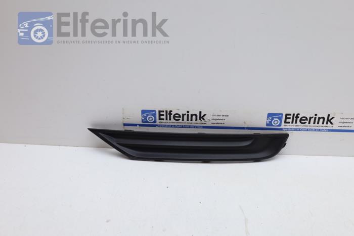 Front bumper overrider, left Volvo V90