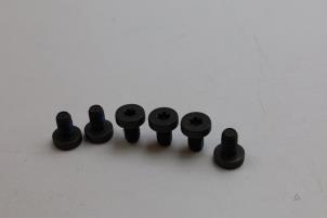 Gebruikte Bouten set Volvo V90 II (PW) 2.0 B5 Mild Hybrid Geartronic 16V Prijs € 25,00 Margeregeling aangeboden door Auto Demontage Elferink B.V.