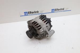 Gebruikte Dynamo Opel Insignia Sports Tourer 2.0 CDTI 16V 140 ecoFLEX Prijs € 40,00 Margeregeling aangeboden door Auto Demontage Elferink B.V.