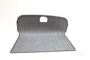 Gebruikte Kofferbak Mat Lynk &amp; Co 01 1.5 PHEV Prijs € 50,00 Margeregeling aangeboden door Auto Demontage Elferink B.V.