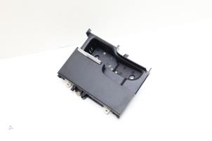 Gebruikte Asbak voor Volvo V60 II (ZW) 2.0 D3 16V Prijs € 50,00 Margeregeling aangeboden door Auto Demontage Elferink B.V.