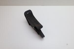 Gebruikte Gaspedaal Volvo V60 II (ZW) 2.0 D3 16V Prijs € 75,00 Margeregeling aangeboden door Auto Demontage Elferink B.V.