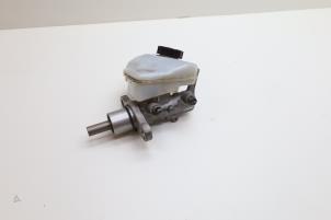 Gebruikte Hoofdremcilinder Volvo V60 II (ZW) 2.0 D3 16V Prijs € 65,00 Margeregeling aangeboden door Auto Demontage Elferink B.V.