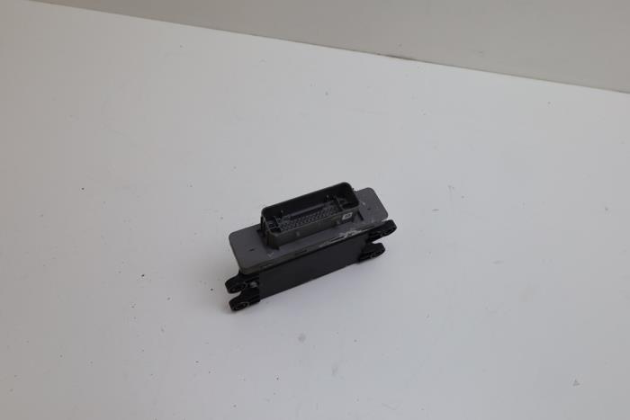 Adblue Computer van een Volvo V40 (MV) 2.0 D3 16V 2018