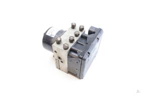 Gebruikte ABS Pomp Volvo S70 2.5 10V Prijs € 100,00 Margeregeling aangeboden door Auto Demontage Elferink B.V.