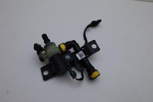 Gebruikte Uitlaat gasklep (EGR) Lynk &amp; Co 01 1.5 PHEV Prijs € 75,00 Margeregeling aangeboden door Auto Demontage Elferink B.V.