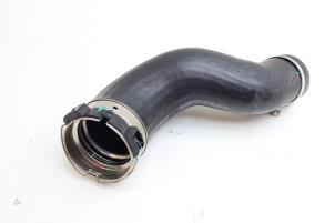 Gebruikte Intercooler Slang Lynk &amp; Co 01 1.5 PHEV Prijs € 40,00 Margeregeling aangeboden door Auto Demontage Elferink B.V.