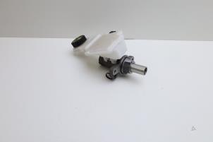 Gebruikte Hoofdremcilinder Lynk &amp; Co 01 1.5 PHEV Prijs € 50,00 Margeregeling aangeboden door Auto Demontage Elferink B.V.