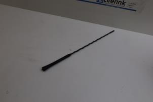 Gebruikte Antennespriet Saab 9-3 II (YS3F) 1.9 TiD 16V Prijs € 25,00 Margeregeling aangeboden door Auto Demontage Elferink B.V.