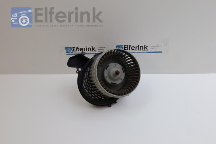 Heating and ventilation fan motor Volvo S60
