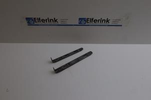 Gebruikte Bouten set Volvo XC90 I 2.9 T6 24V Prijs € 25,00 Margeregeling aangeboden door Auto Demontage Elferink B.V.